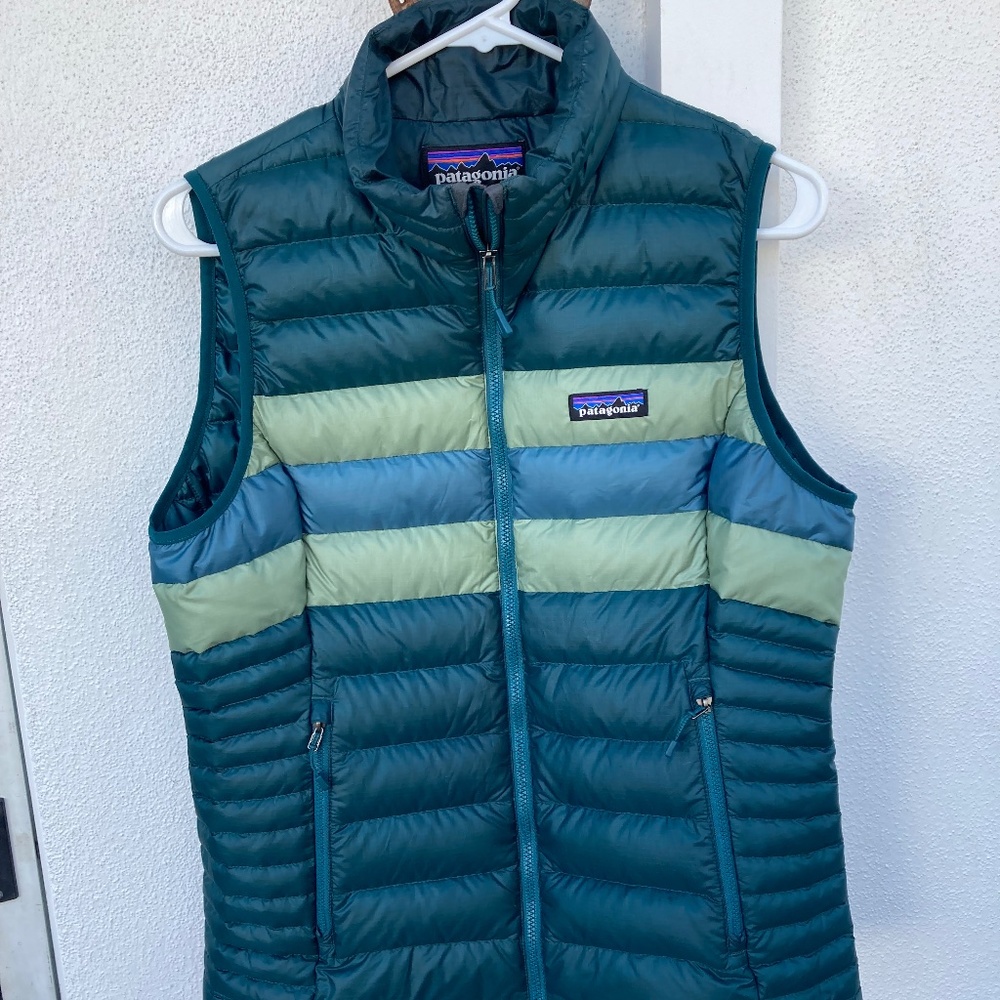 Patagonia Teal and Green Puffer Vest